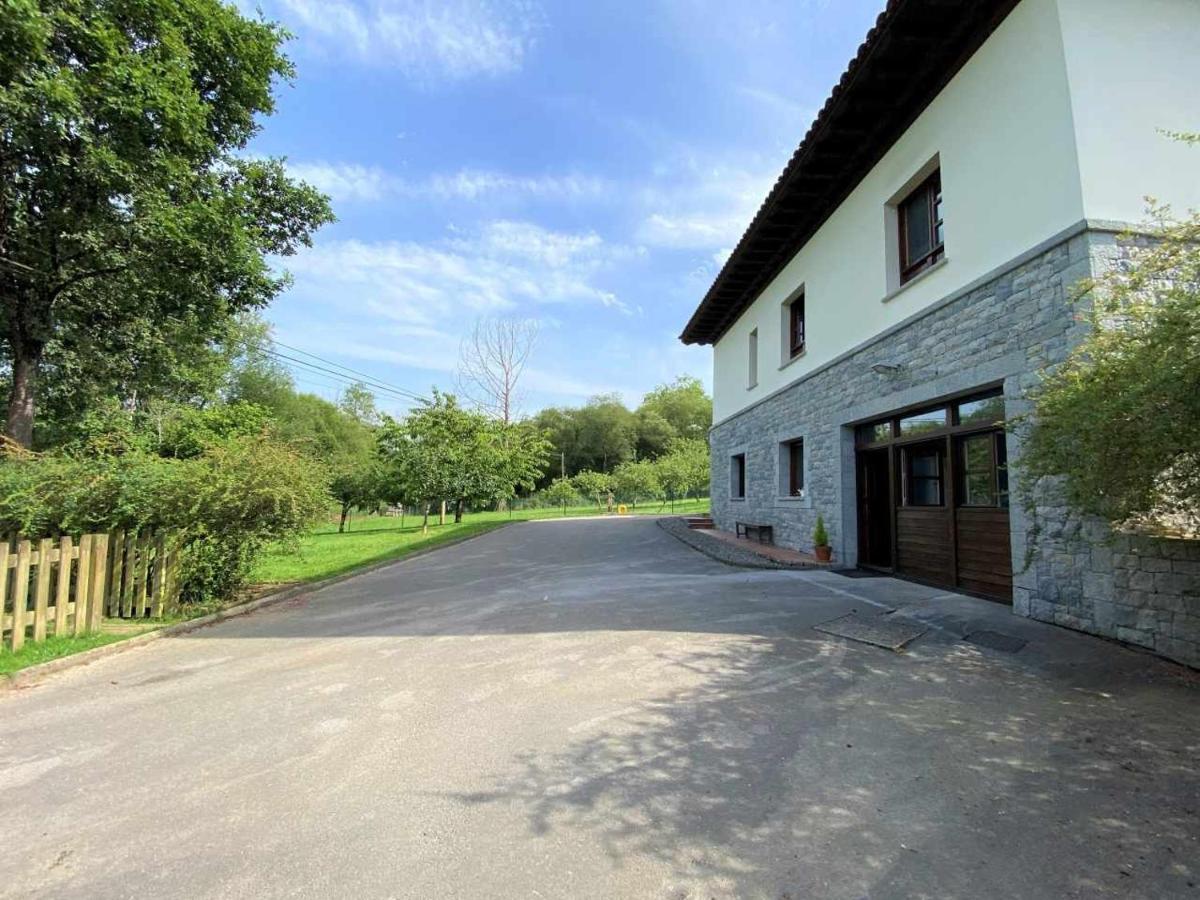 Casa De Los Carpinteros Arriondas Extérieur photo