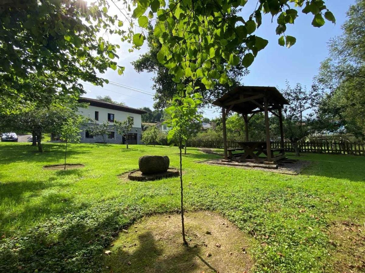Casa De Los Carpinteros Arriondas Extérieur photo